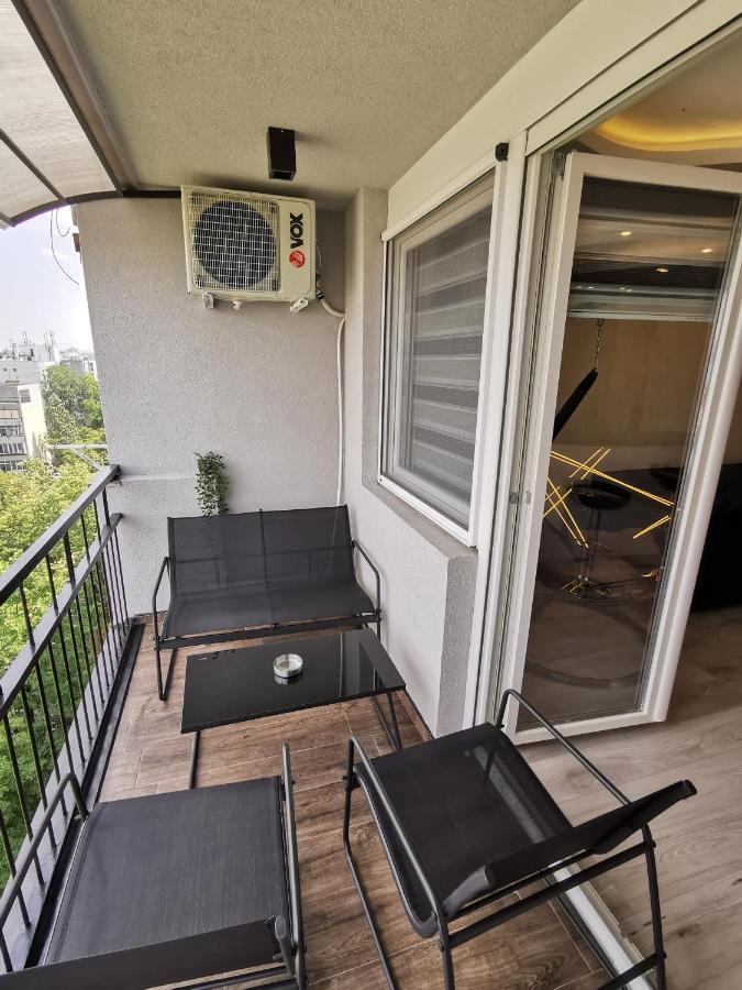 נובי סאד Brend New Luxurious Apartment In Downtown With Free Parking מראה חיצוני תמונה