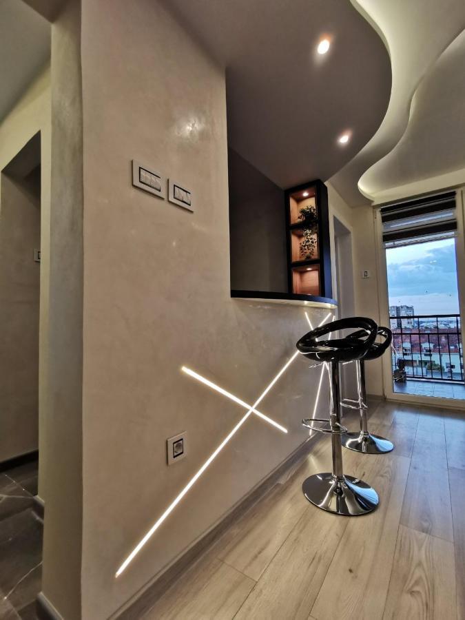 נובי סאד Brend New Luxurious Apartment In Downtown With Free Parking מראה חיצוני תמונה